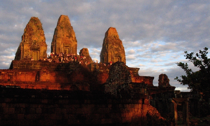 Sundown at the ruins of Pre Rup near Angkor Wat