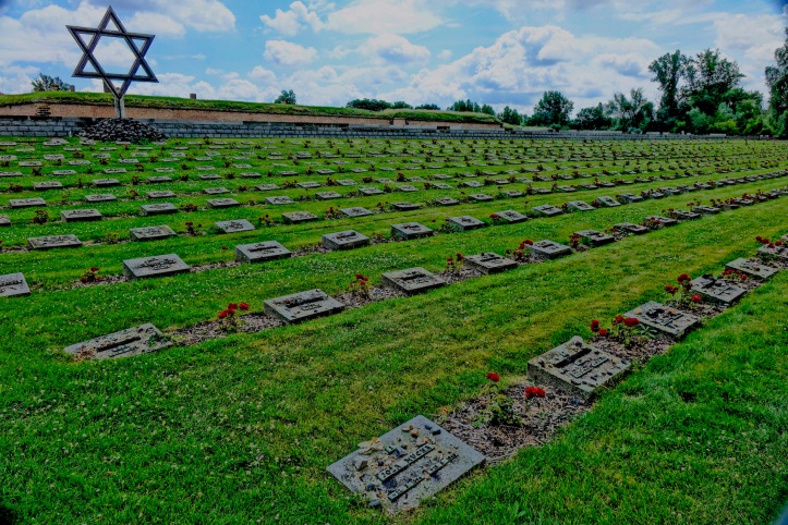 13 Grave Jew 2866 E1
